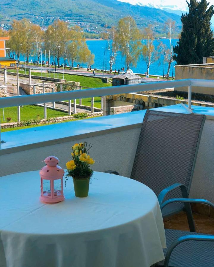 Exclusive Apartments With Lake View Ohrid Exterior foto