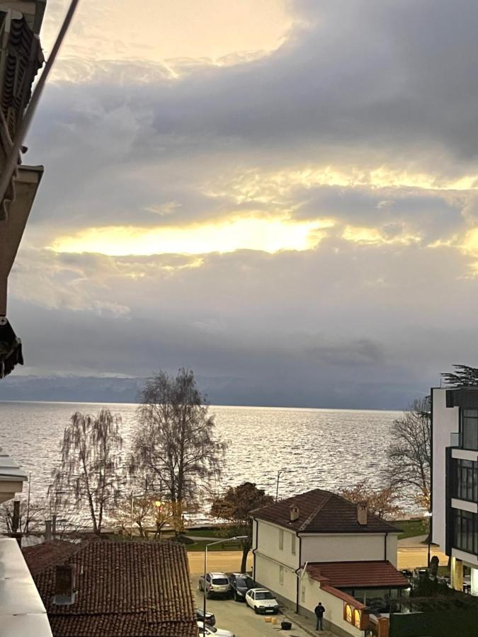Exclusive Apartments With Lake View Ohrid Exterior foto